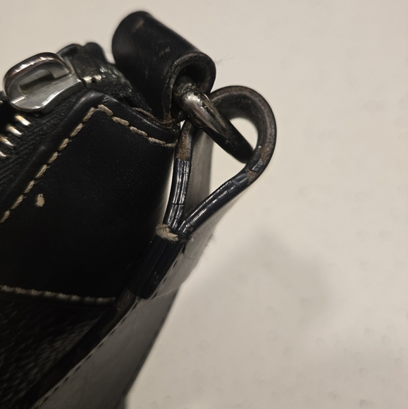 Dooney & Bourke Black Pebble Grain Hobo - Picture 5 of 12